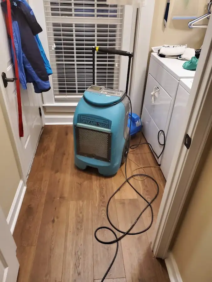 Commercial dehumidifier deployed for Flood Damage Cleanup in Hutchins